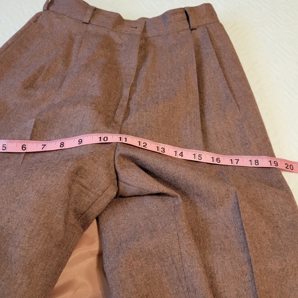 Henry Greyhel women's  mauve wool two-piece pants suit set size 8 petite - Picture 13 of 15